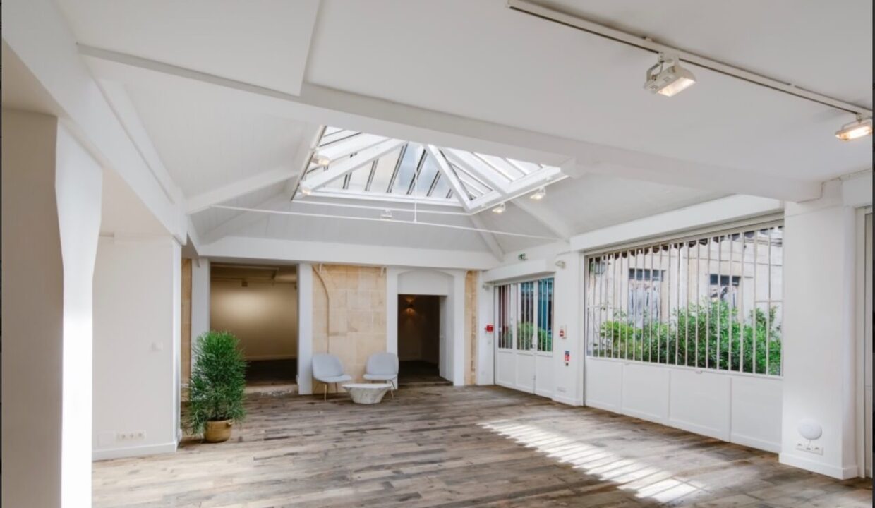 00004-200M²-MARAIS-ATELIER-SHOWROOM