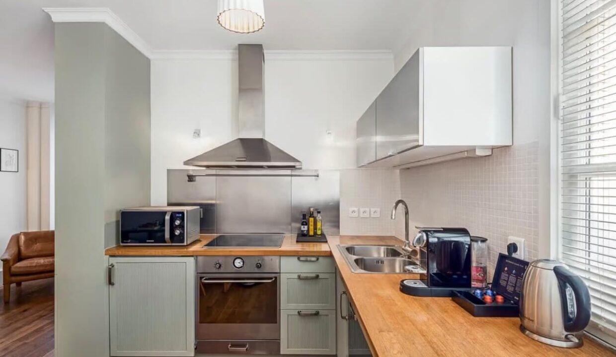 00005-LORSAY-MUSEUM-ONE-BEDROOM