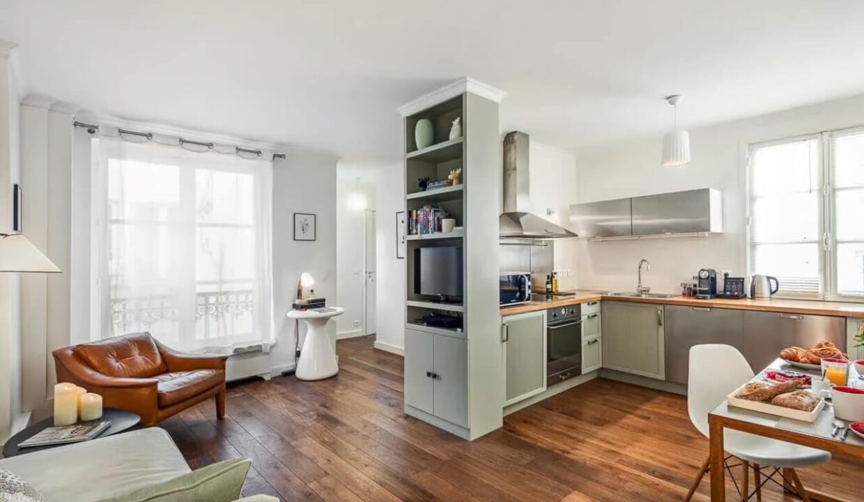 00006-LORSAY-MUSEUM-ONE-BEDROOM