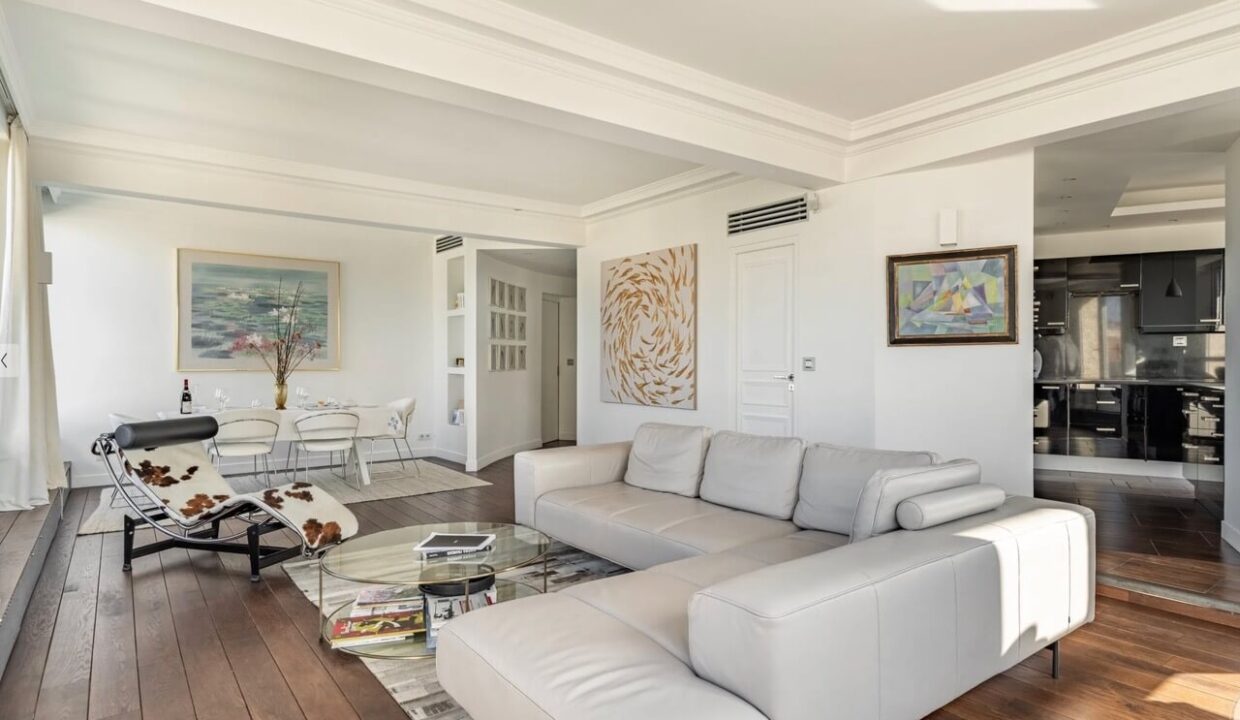 00006-PARIS-EIFFEL-TOWER-LUXE