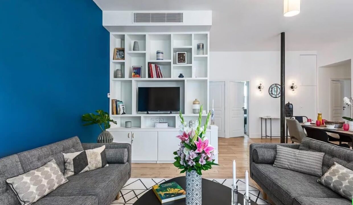 00008-FAMILY-APARTMENT-IN-SAINT-GERMAIN-6-PERSONS