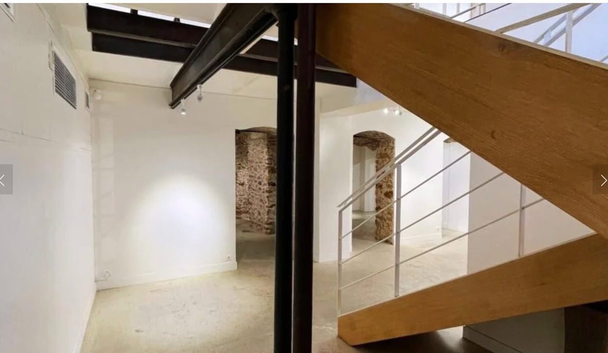 00008-Showroom-6-:-Marais-Beaubourg