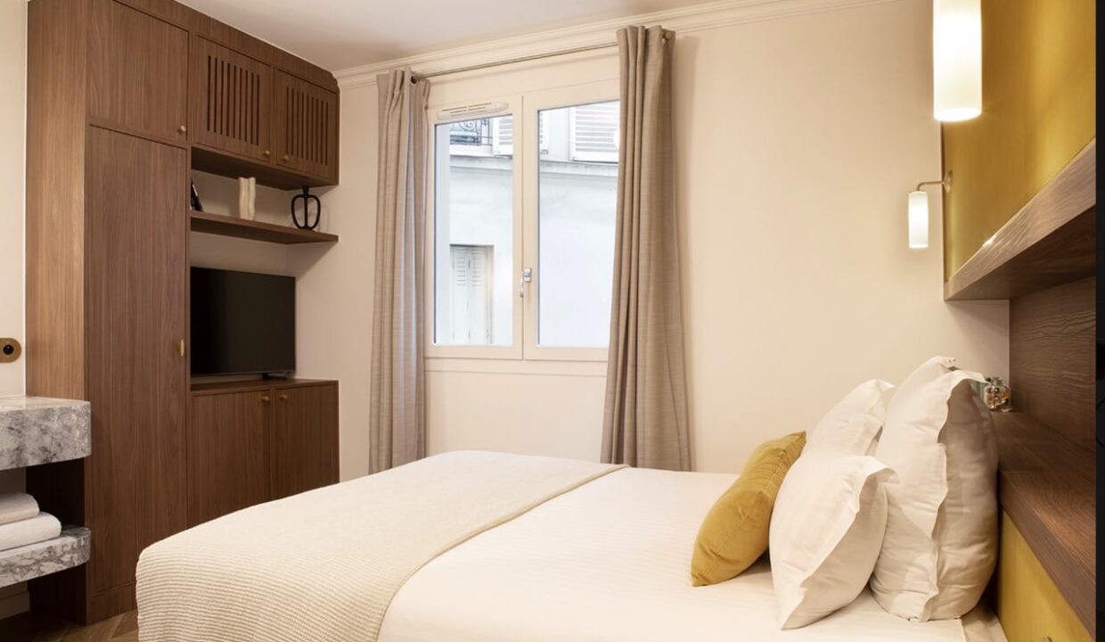 00009-BD.-SAINT-MICHEL-LUXE