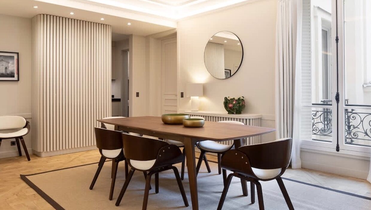 00010-GREAT-FAMILY-APARTMENT-NEAR-BON-MARCHE