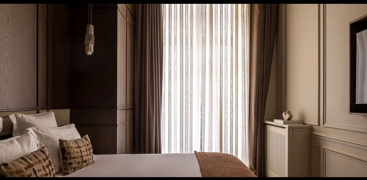 00010-LUXURY-TUILERIES-GARDEN-LOUVRE