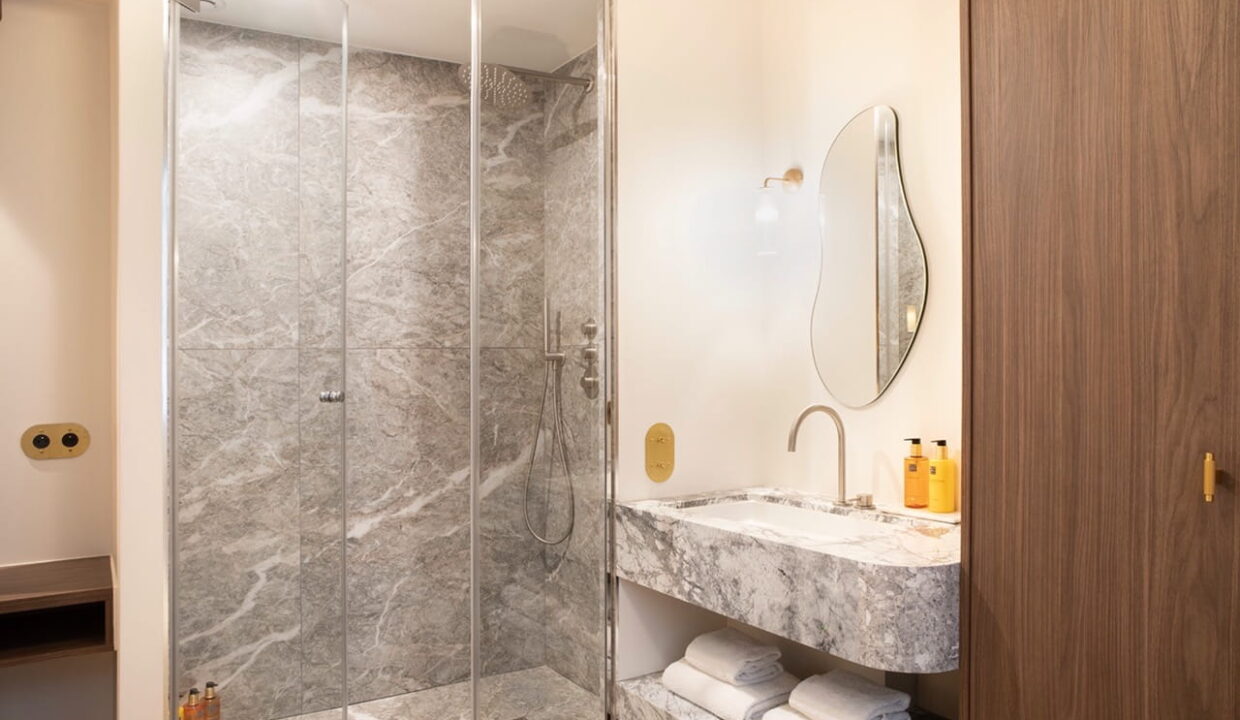 00012-BD.-SAINT-MICHEL-LUXE