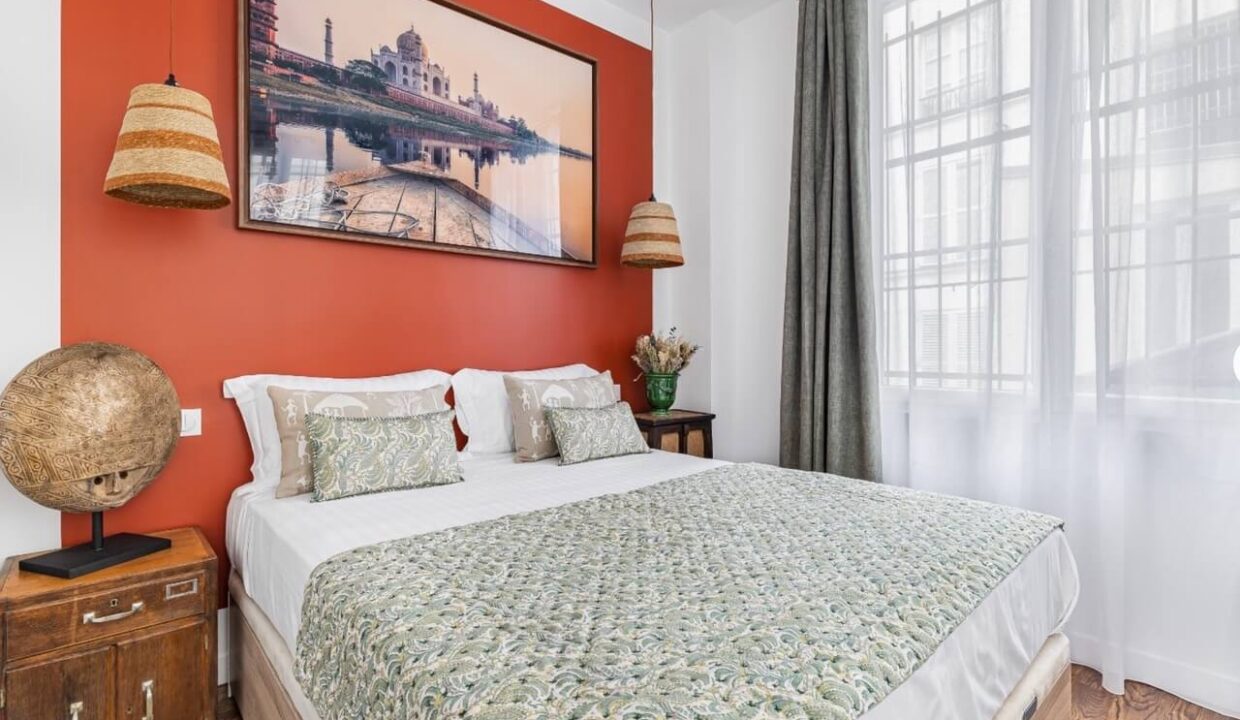 00013-A- GREAT-APARTMENT-FOR-FAMILY-IN-THE-CENTER-MARAIS-OF-PARIS