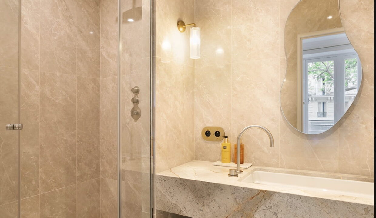 00017-BD.-SAINT-MICHEL-LUXE