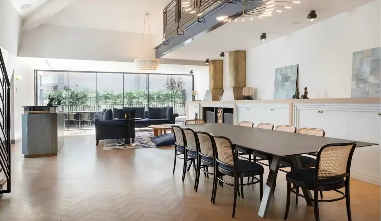 00022-paris-bastille-townhouse-hammam-cinema