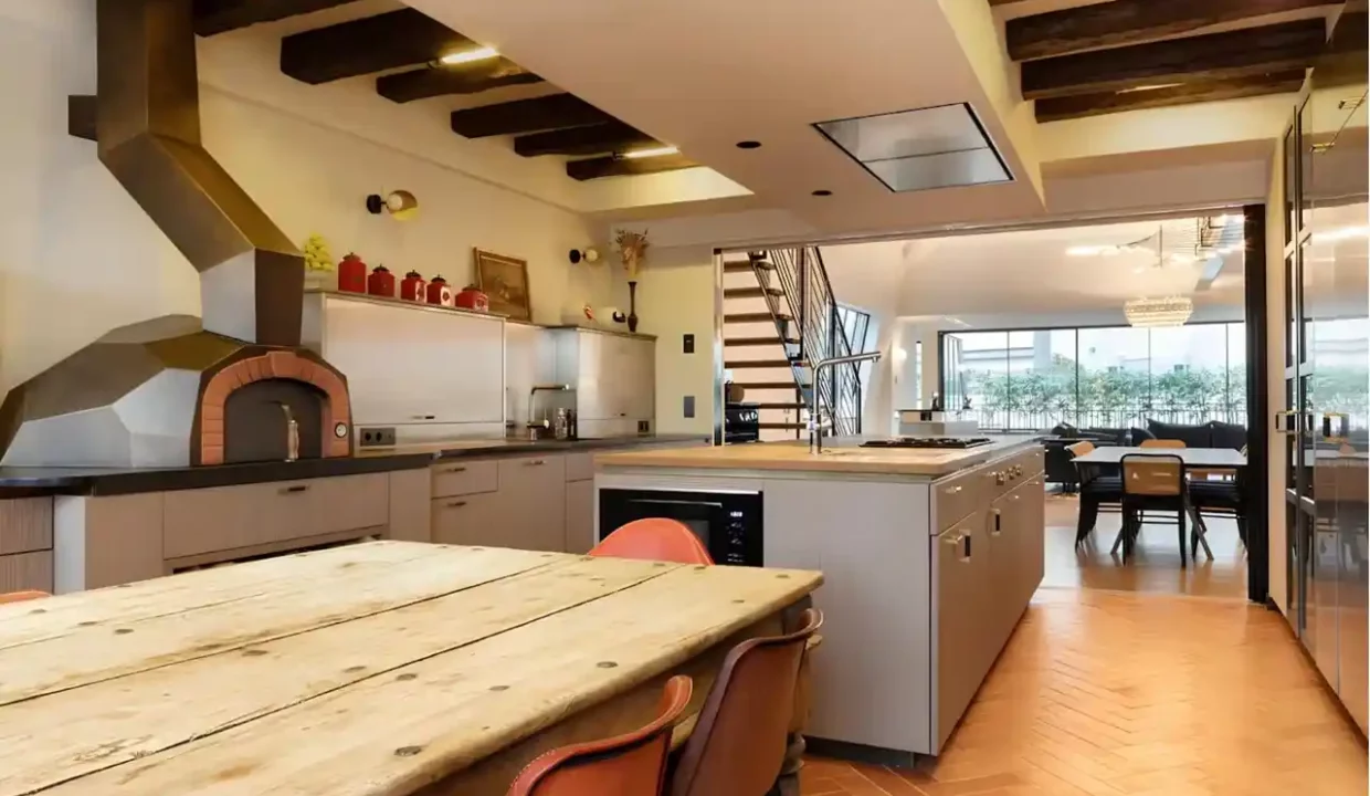 00030-paris-bastille-townhouse-hammam-cinema