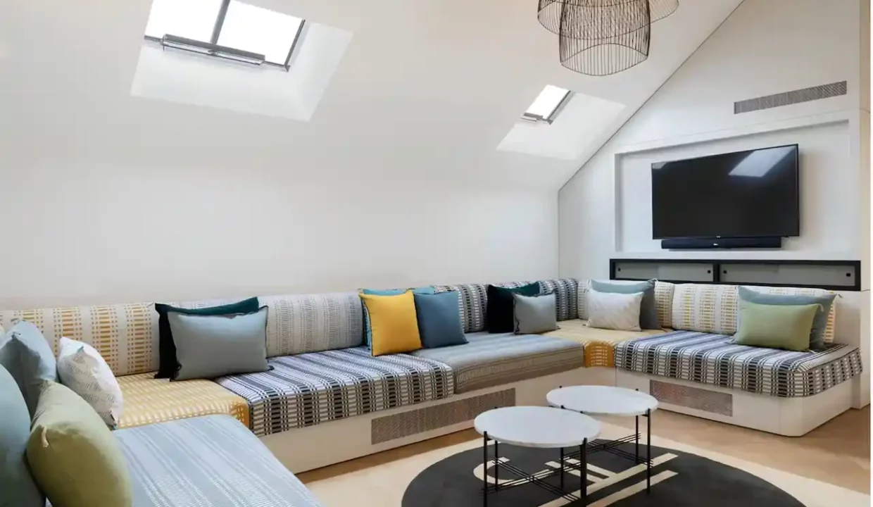 00031-paris-bastille-townhouse-hammam-cinema