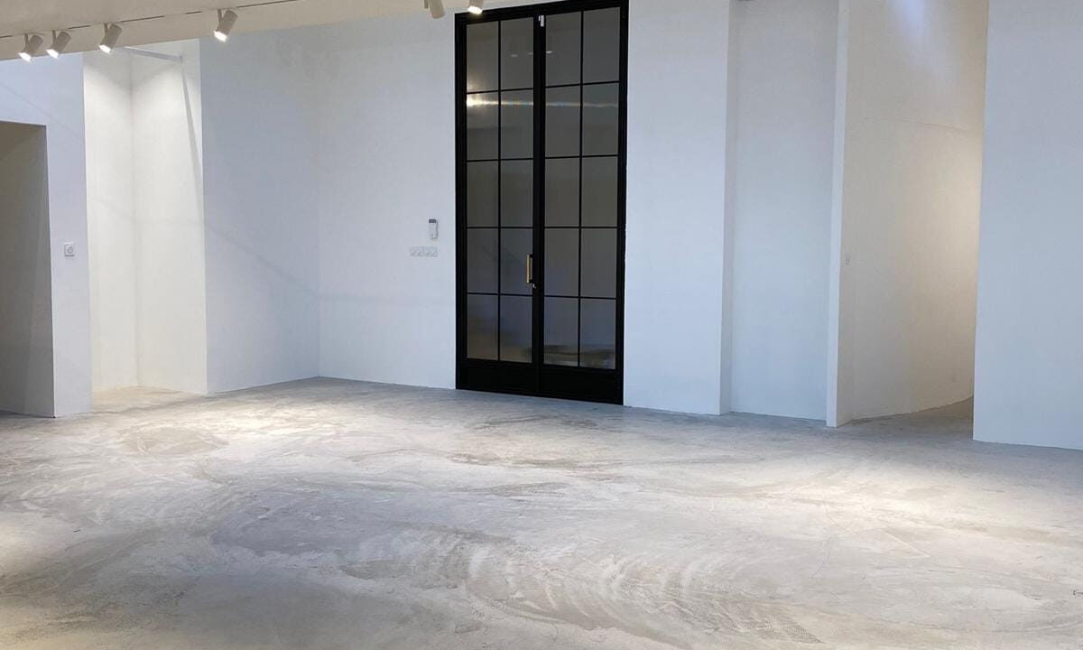 00008-LOFT-SHOWROOM-280m²-PLACE-DES-VICTOIRES