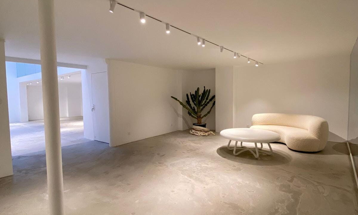 00020-LOFT-SHOWROOM-280m²-PLACE-DES-VICTOIRES