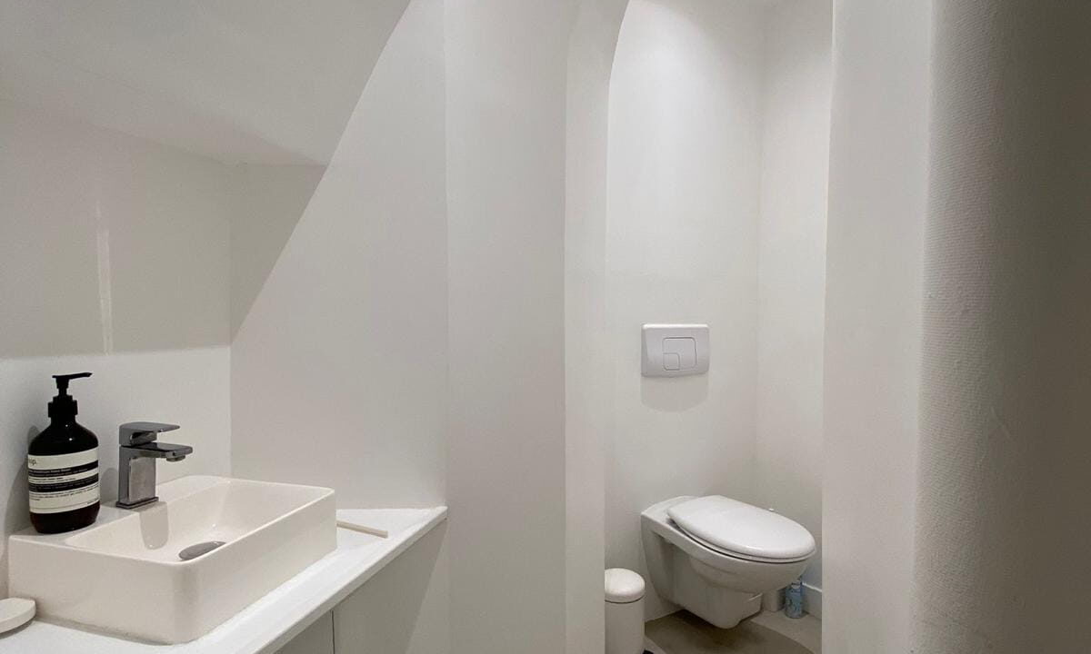 00022-LOFT-SHOWROOM-280m²-PLACE-DES-VICTOIRES