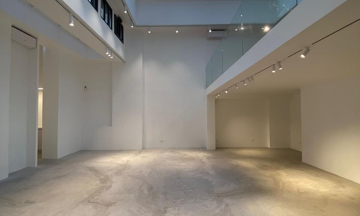 00023-LOFT-SHOWROOM-280m²-PLACE-DES-VICTOIRES