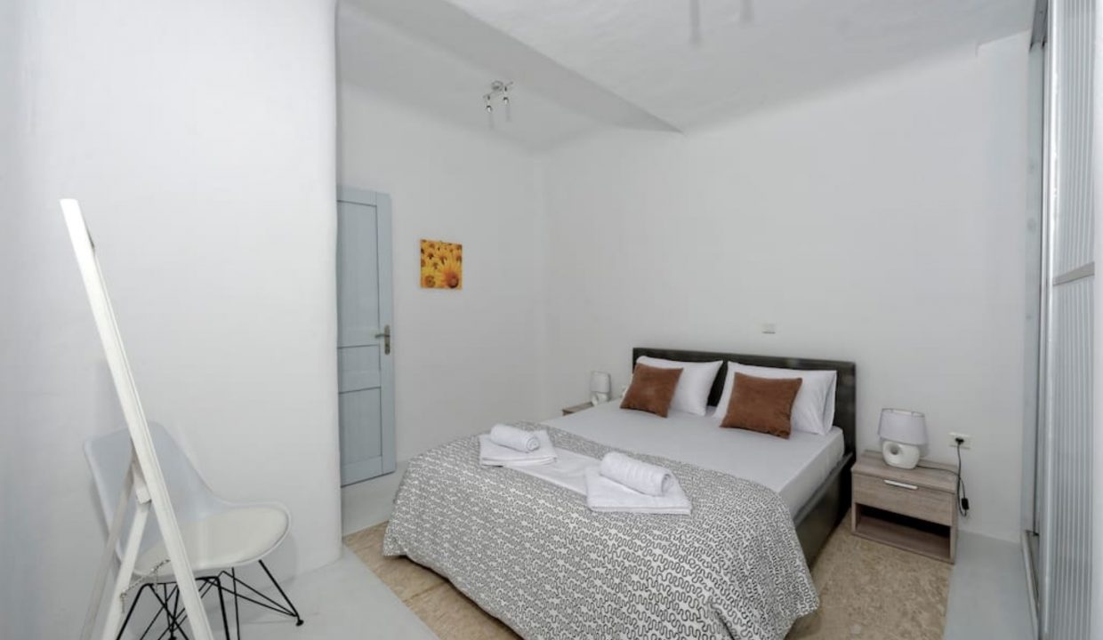00005Luxe-Apartments-Rentals-mykonos-villa-greece